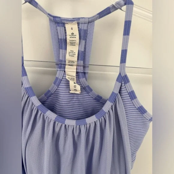 Lululemon No Limits Tank Top Size 6 Bra Support Light Blue Racerback Logo - Picture 2 of 5